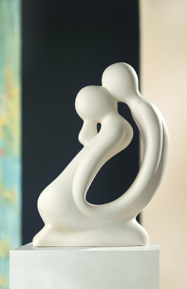 Gilde Skulptur Francis Paar "Der Kuss" kniend, 42 cm, creme